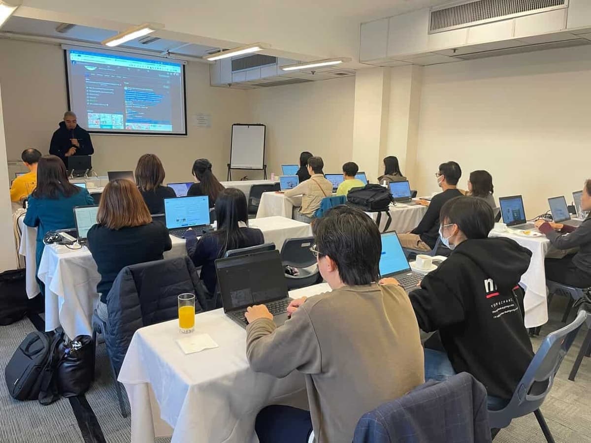 Ivan So leading hands-on SEO and digital marketing corporate training workshop